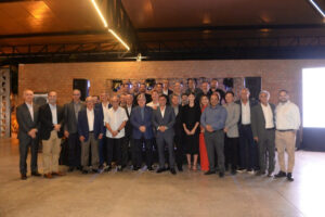 36-fotor-2024120623017